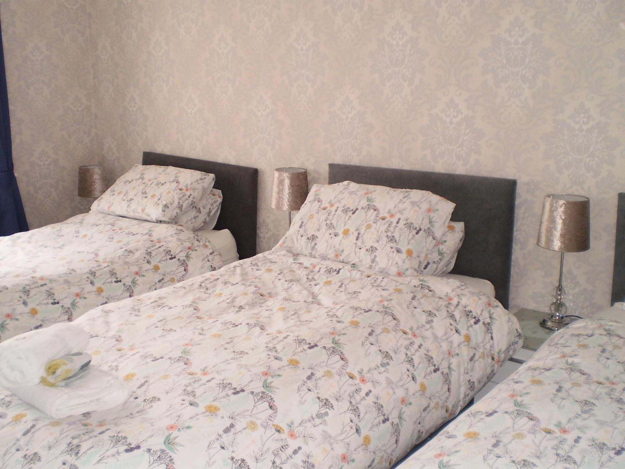 Sportsmans Lodge Bed And Breakfast Amlwch Kamer foto