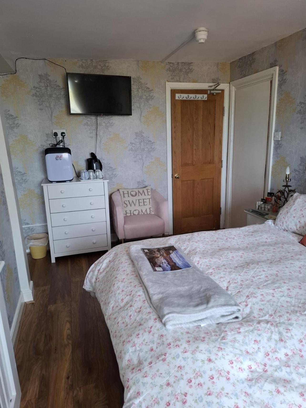 Sportsmans Lodge Bed And Breakfast Amlwch Kamer foto